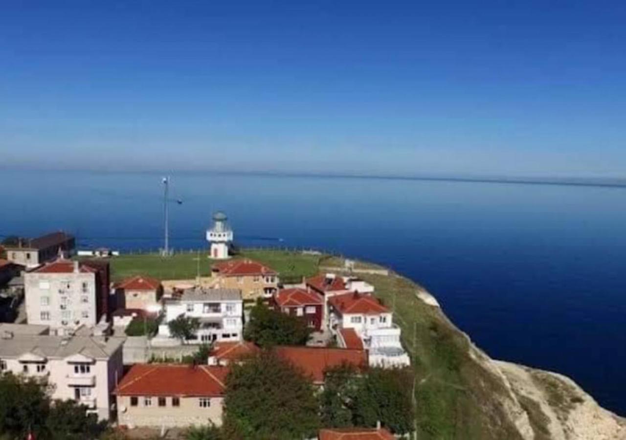 Deniz Kiyisina Sahip Oda Arnavutkoy Екстериор снимка